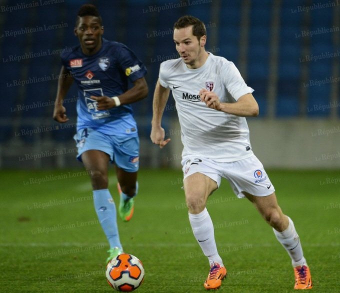 dans-un-role-inhabituel-kevin-lejeune-a-rendu-une-copie-tres-propre-vendredi-au-havre-photo-maxppp.jpg